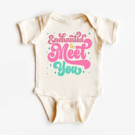 13 Best Taylor Swift Baby Gifts - Gifts for Swiftie Parents Essential Baby Items, Baby Taylor, Toddler Size Chart, Pregnancy Reveal, Taylor Swift Fan, Pregnancy Reveals, Digital Gift Card, Digital Gifts