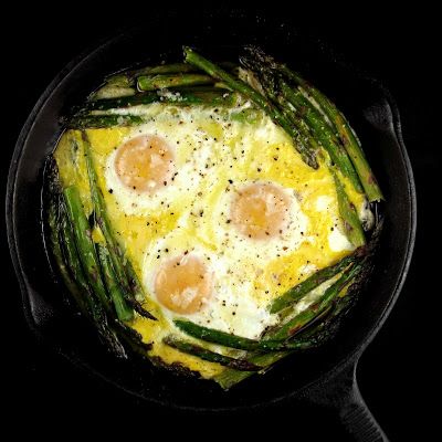 Oven Baked Asparagus and Eggs Pan Cooked Asparagus, Asparagus Egg Bake, Eggs Asparagus Breakfast, Poached Eggs And Asparagus, Pan Roasted Asparagus, Oven Baked Asparagus, Oven Baked Eggs, Asparagus Egg, Rainy Day Recipes