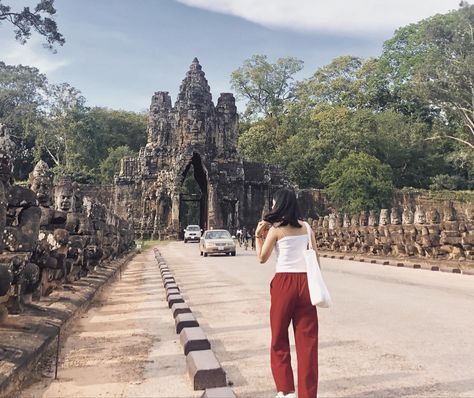 Vibe, casual, tote bags, Angkor Wat, Siem Reap, Cambodia, ootd, trip Angkor Wat Outfit, Trip Outfit, Siem Reap Cambodia, Trip Outfits, Siem Reap, Angkor Wat, Vintage Vibe, Casual Tote, Angkor