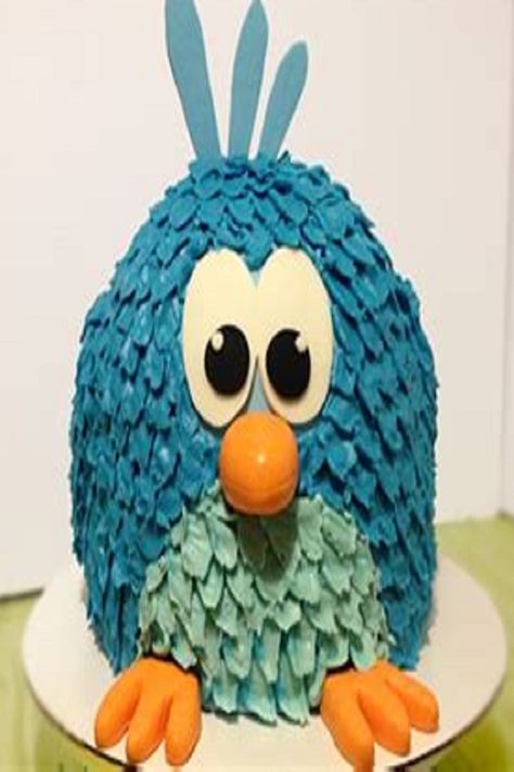 Cakes For Party, Bird Dessert, Bird Birthday Cake, Marvel Cakes, Cartoon Happy Birthday, Super Hero Kids, Angry Birds Birthday Cake, Angry Bird Cake, Cartoon Birthday Cake