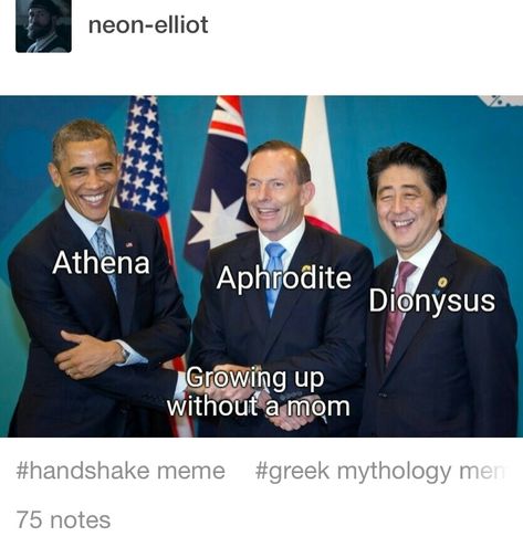 Athena X Aphrodite, Mythology Jokes, Greece Mythology, Greek Memes, Greek Mythology Humor, Greek Mythology Gods, Achilles And Patroclus, Greek Myth, Greek Gods And Goddesses