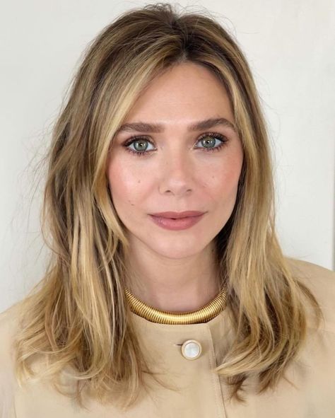 Elizabeth Olsen Photoshoot, Elizabeth Olsen Style, Celebrities Crush, Jeannette Mccurdy, Elizebeth Olsen, Kathryn Newton, Lizzie Olsen, Elizabeth Olsen Scarlet Witch, Perfect Smile