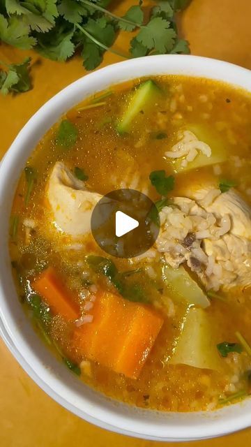 Fideo Soup Recipe, Sweet Crepes Recipe, Sweet Crepes, Keto Soup, Crepe Recipes, Chicken Soup Recipes, January 9, Chicken Soup, Clean Recipes