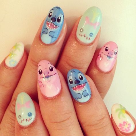 Lilo and stitch nail art Gel Polish Designs, Nail Art Disney, Nail Room, Japanese Nail Art, Disney Wall, Disney Nails, Toe Nail Designs, Beautiful Nail Art, Cute Nail Designs