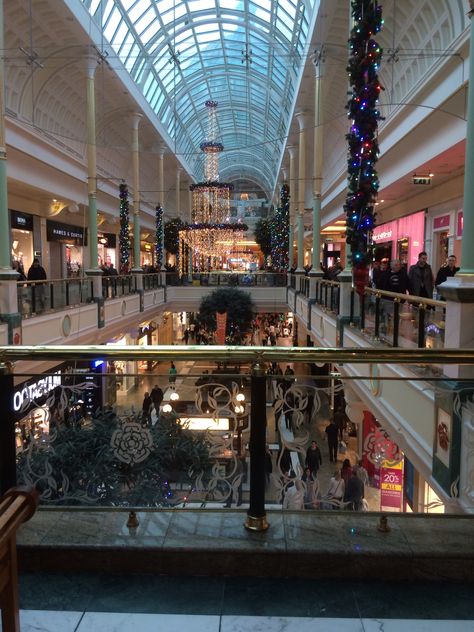 Christmas at Trafford centre 2015 Trafford Centre Aesthetic, Trafford Centre Christmas, Surroundings Art, Centre Parcs Christmas, Manchester Christmas Markets, Trafford Centre Manchester, Trafford Centre, Westfield Shopping Centre, Netflix Hacks