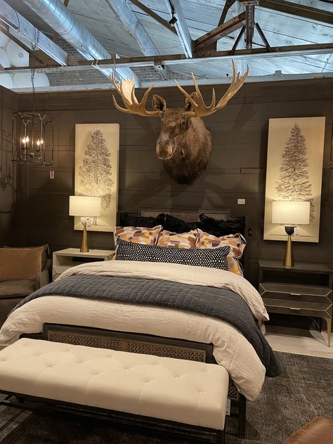 Master Bedrooms Decor Deer, Hunting Camp Bedroom Ideas, Deer Mount In Bedroom, Master Bedrooms Decor Cabin, Colorado Themed Bedroom, Hunting Bedroom For Boys, Rustic Luxury Bedroom, Buffalo Bedroom, Lodge Bedroom Ideas