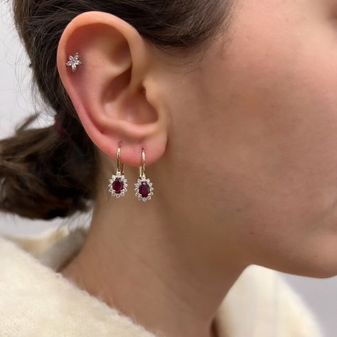 Ruby Earring, Earring Inspo, Pink Sapphire Earrings, Cocktail Earrings, Earring Gold, Diamond Earring, Ruby Earrings, Ruby Jewelry, Rose Gold Bracelet