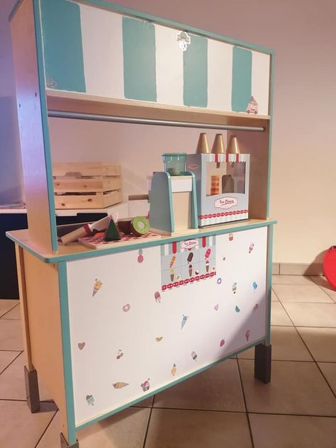 ice cream stand duktig Ikea Kitchen Ice Cream Stand, Ikea Toy Kitchen, Ikea Play Kitchen Hack, Ikea Kids Kitchen, Ikea Play, Ikea Toys, Black Chalkboard Paint, Ikea Play Kitchen, Ikea Duktig