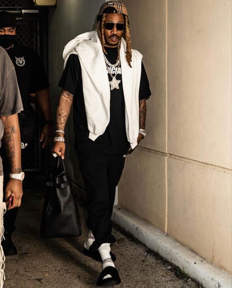 Future Rapper Fashion, Future Rapper Fits, Future Rapper Style, Men Streetwear Outfits, Future Rapper, Big Wedding Dresses, Rapper Style, Atlanta Fashion, Rapper Outfits