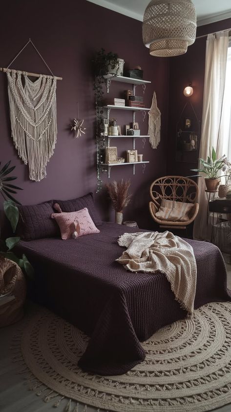 40  dark boho bedroom ideas - Mattress Nut Bedroom Witchy Aesthetic, Small Bedroom Gray Walls, Witchy Themed Bedroom, Moody Witchy Bedroom, Modern Grunge Bedroom, Moody Mauve Bedroom, Persephone Bedroom, Dark Purple Room Aesthetic, Cozy Bedroom Aesthetic Dark