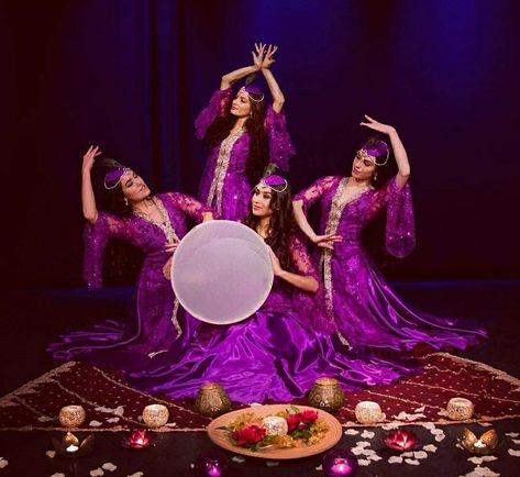 Iran Dance, Persian Costume, Persian Dance, Persian Princess, Aladdin Costume, Dance Logo, Visit Iran, Native Wears, Traditional Attires