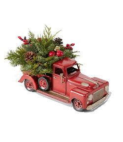 Red Pickup Truck, Red Truck Decor, Centerpiece Christmas, Farmhouse Ornaments, Vintage Red Truck, Christmas Truck, Floral Foam, Red Truck, Holiday Tables