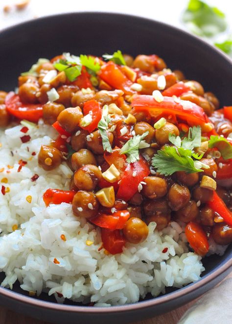 Chickpea Stir Fry – It's All Good Vegan Chickpea Stirfry, Tomato Stir Fry, Chickpea Stir Fry, Asian Stir Fry Sauce, Easy Vegetable Stir Fry, Best Stir Fry Recipe, Soy Ginger Sauce, Homemade Stir Fry Sauce, Garlic Chicken Stir Fry