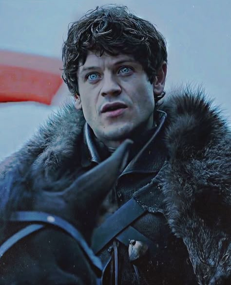 Maximus Boltagon, Ramsay Bolton Iwan Rheon, Brandon Stark, Ramsey Bolton, House Bolton, Reinhard Von Lohengramm, Theon Greyjoy, Iwan Rheon, Vikings Show