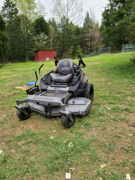 Best Zero Turn Mower, Zero Turn Lawn Mowers, Zero Turn Mowers, In Home Garden, John Deere Tractors, Riding Lawnmower, Lawn Mowers, Money Making, Lawn Mower