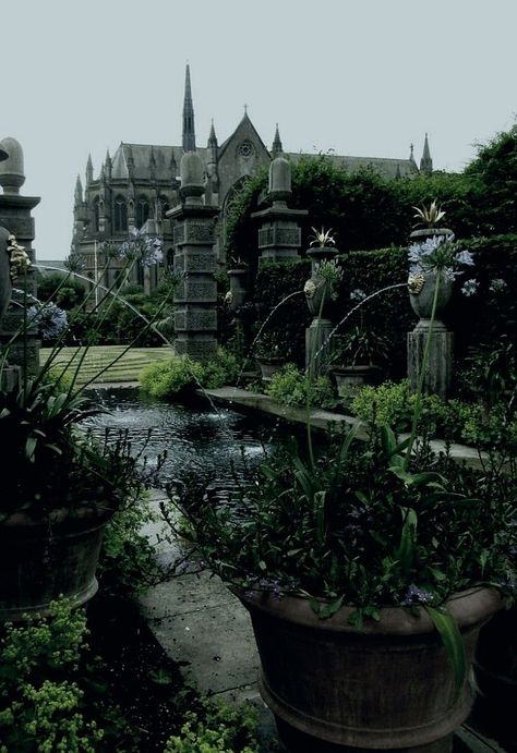 Kate Daniels, Dark Mansion, Gothic Manor, Mansion Aesthetic, Gothic Mansion, Goth Garden, Dark Castle, Gothic Garden, Castle Aesthetic