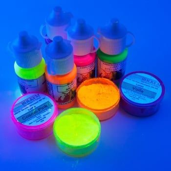 Glow Cakes, Glow Party Food, Neon Birthday Cakes, Galaxy Desserts, Bath Salt Gift Set, Neon Cakes, Sweet 16 Party Decorations, Bath Salts Gift, Neon Birthday Party