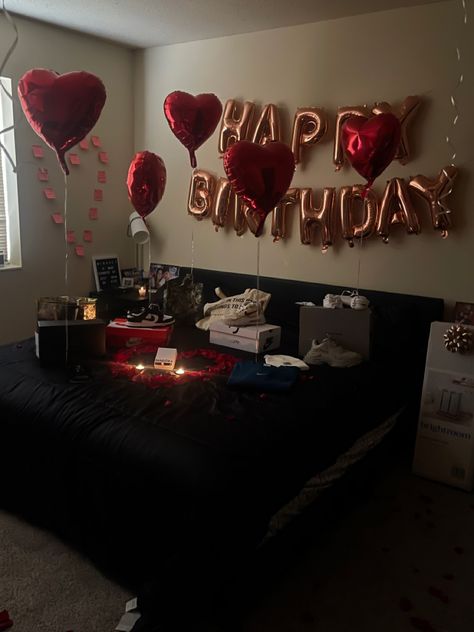 Girlfriends 21st Birthday Ideas, 19 Birthday Surprise, 21st Bday Gift Ideas For Boyfriend, 23 Birthday Boyfriend, Birthday Supper Ideas For Girlfriend, Girlfriend 18th Birthday Ideas, 21 Birthday For Boyfriend, 21st Birthday Ideas Hotel Room, Birthday Suprise Bf