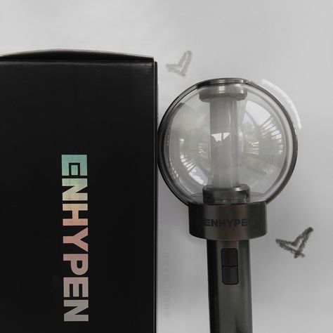 #enhypen #engenes #lightstick #merch Enhypen Lightstick Aesthetic, Enhypen Lightstick, Enhypen Merch, Enhypen Aesthetic, Give And Take, Simple Phone Wallpapers, Pics Inspo, Xmas List, Kpop Merch