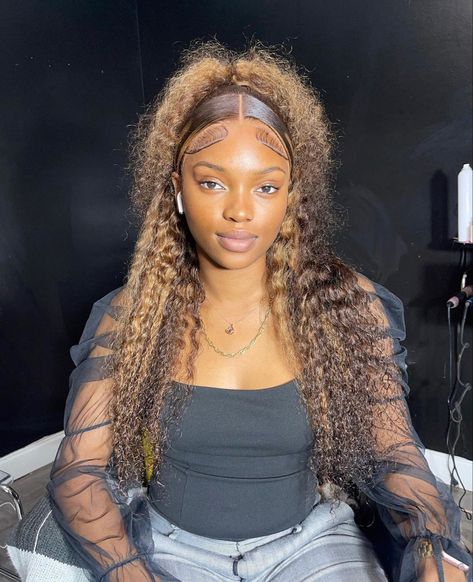 Deep Wave Frontal Wig Hairstyles Color, Curly Wig Ponytail Hairstyles, Short Curly Lace Front Wigs Hairstyles, Fire Braids, Curly Crotchet Hairstyles, Frontal Installation, Burgundy Wig, Lace Wigs Styles, Glamour Hair