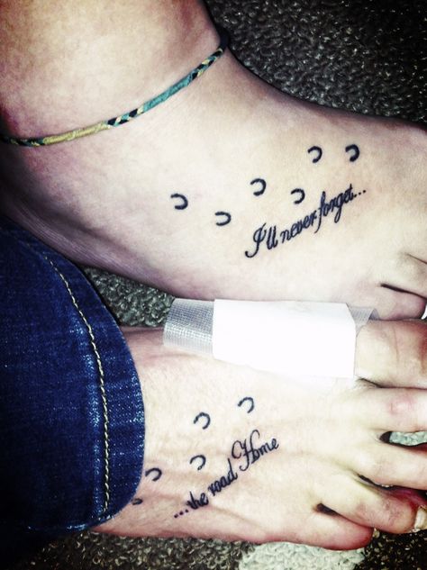 I like just the top foot for a horse remembering tattoo. Maybe something like that for when Indy dies Mother Daughter Tattoos Country, Mother Daughter Horse Tattoos, Meaningful Horse Tattoos, Matching Horse Tattoos, Western Best Friend Tattoos, Western Matching Tattoos, Matching Quote Tattoos, Tattoo Friends, Horse Tattoos