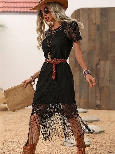 Western Dress Up Outfits Women, Country Black Dress Outfit, Cowgirl Black Dress, Women’s Western Work Outfits, Cute Dresses To Wear With Cowboy Boots, Western Dress Up Outfits, Country Glam Outfit Western Chic, All Black Western Outfits Women, Black Country Dress