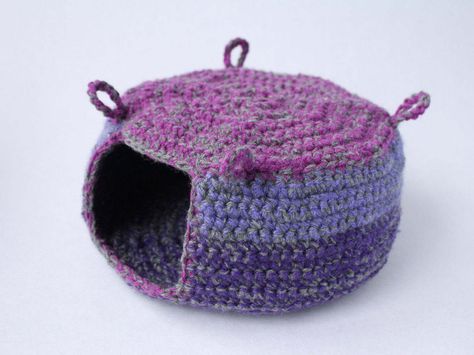 Cage accessories/ Rat House/ Guinea pig hut/ Chinchilla cage accessories/ Hedgehog snuggle sack/ Sugar glider pouch/ Ferret  bed by DashaHouse on Etsy Pig Hut, Crochet Cat Couch, Kitty Couch, Ferret Diy, Diy Rat Toys, Sugar Glider Pouch, Couch Designs, Pet Enclosures, Crochet Hammock