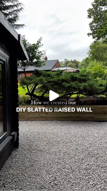 51K likes, 705 comments - mishkashoe on July 19, 2023: "This is how we created our diy slatted raised wall and I love the outcome so much 🥰 what do yo..." Mini Fence, Slate Wall, Timber Slats, Steel Fence, Fence Posts, Diy Garden, Garden Ideas, Fence, You Think