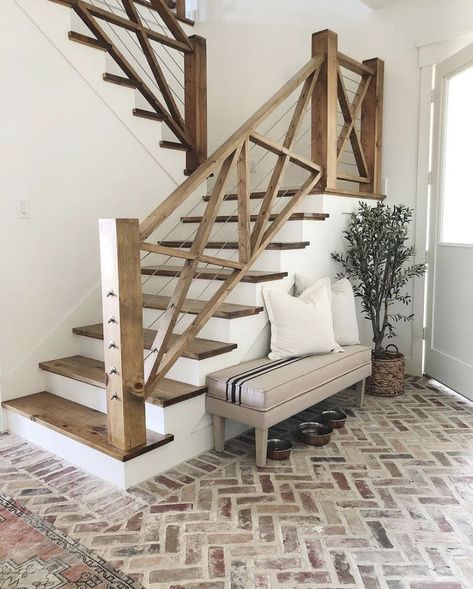 Farmhouse Stairs, Stair Case, Farmhouse Inspiration, Hus Inspiration, In This House, Farmhouse Homes, Futurism, Farmhouse Plans, Dream House Plans