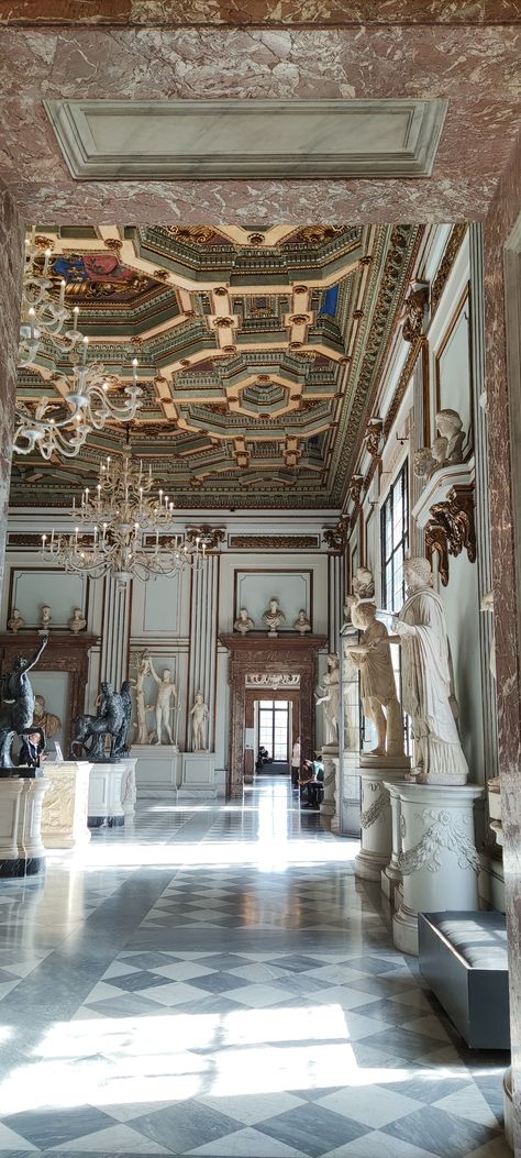 Palazzo Nuovo, Rome. Capitoline Museum. Online Photo, Rome, Phone Wallpaper, Photo Sharing, Art