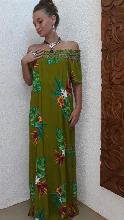 Samoan Dress, Dress Hawaiian Style, Island Style Clothing, Polynesian Dress, African Bridesmaid Dresses, Poly Dress, Hawaiian Fashion, Casual Cotton Top, Mother Of The Bride Dresses Long