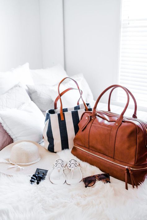 My favorite weekender bag for 40% off + site wide discount code! - Mint Arrow #mintarrow #weekendbag #vacation #staycation #solesociety #bag Mint Arrow, Perfect Beach Bag, Miller Sandal, Denim Jacket With Dress, Sand Toys, Overall Jumpsuit, Striped Bags, Cute Handbags, Cool Beds