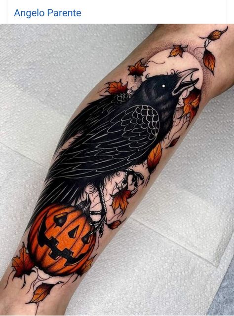 Gotik Tattoo, Cute Halloween Tattoos, Halloween Tattoos Sleeve, Lantern Tattoo, Pumpkin Tattoo, Autumn Tattoo, Tattoos Sleeve, Wicked Tattoos, Crow Tattoo