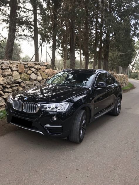 Black Bmw X4 2018 Bmw X4 Aesthetic, Bmw X1 Black, Bmw X4 Black, Bmw X3 Black, Black Bmw Wallpapers, Bmw Couple, Bmw Rr1000, Bmw Nails, X4 Bmw