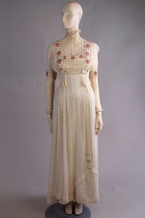 1910 Wedding, 1900s Wedding, 1914 Fashion, Edwardian Wedding Dress, Fashion 1910, Edwardian Wedding, 1910s Fashion, Edwardian Dress, 20th Century Fashion