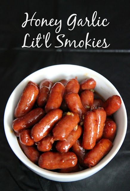 Lil Smokies Recipes, Smokies Recipe, Lil Smokies, Crockpot Appetizers, Popular Appetizers, Savory Appetizer, Crock Pot Slow Cooker, Crock Pot Cooking, Honey Garlic