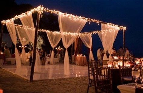 Great outdoor dance floor - except I'll need it to be much, much bigger. Much. Outdoor Dance Floors, Dance Floor Wedding, Dance Floors, Boda Mexicana, Outdoor Event, Wedding Diy, Wedding Dance, E Card, Wedding Lights