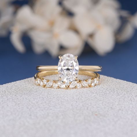 Vintage Moissanite Bridal Set Oval 6x8mm Moissanite Engagement Ring Unique Cluster Wedding Band Women Marquise DIAMOND Solitaire Ring 2pcs Metal Type: Solid 14K Gold  Size: US3-10 Band Width: Approx. 1.4-1.5mm Center Stone: 6*8mm Moissanite, colorless  Shape: Oval Cut  Side Stone: Natural Diamonds or Moissanite (select the accents type when you checkout) about 0.259ct H color, SI1 clarity √ CUSTOM √ LAYAWAY √ ENGRAVING √ GIFT WRAPPING For matching this ring, you can have: * https://www.etsy.com/ Moissanite Bridal Sets, Antique Engagement Ring, Moissanite Engagement Ring Oval, Ring Trends, Yellow Gold Wedding Band, Aquamarine Engagement Ring, Engagement Ring White Gold, Rose Engagement Ring, Engagement Rings Oval