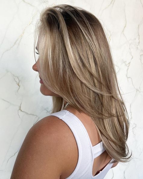 Follow IG @ hairbyag.katz Brown Roots With Blonde Highlights, Bright Blonde Highlights On Brown Hair, Blonde Highlights With Shadow Root, Shadow Root Brown To Blonde, Root Shadow Blonde, Blonde With Shadow Roots, Blonde Shadow Root, Shadow Root Blonde, Blonde Hair Transformations