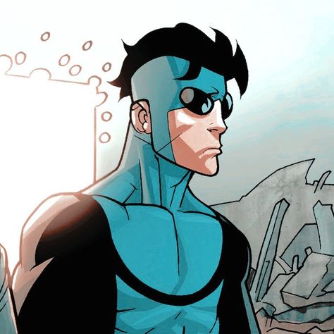 Invincible Blue Suit Pfp, Blue Suit Invincible Pfp, Invincible Black And Blue Suit, Invincible Comic Pfp, Invincible Blue Suit, Omni Man Pfp, Invincible Icon, Mark Grayson Icon, Mark Grayson Invincible