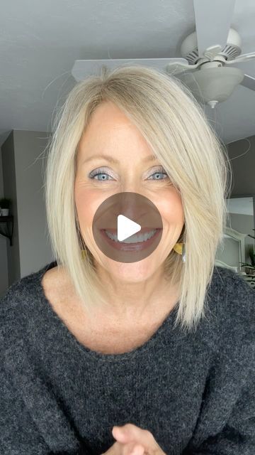 83K views · 4.1K likes | Beth Oliveri on Instagram: "Here is a 360 of my haircut. I try to post one every 4-6 months . And I talked a little about my color too💗💗 Happy Valentines ♥️  @hoikojewelry earrings @its_nicolewagner lipgloss in chit chat lip liner in Cameo with Sequin gloss over it  REMEMBER..EMBRACE THE BEAUTY OF YOUR WRINKLES 🌻  #FILTERFREE" Valentines Instagram, Long Bob Blonde, My Haircut, Blow Hair, Blonde Bob Haircut, Short Blonde Bobs, Makeup Tips For Older Women, Hair 2024, Chit Chat