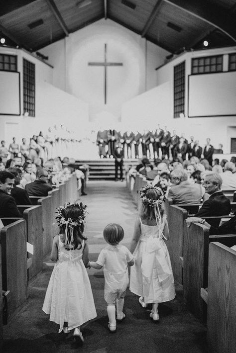 Bridal Party Walking Down The Aisle, Wedding Flower Girls, Girls Ring, Walk Down The Aisle, Bridal Consultant, Black White Wedding, Best Wedding Planner, September Wedding, Wedding Flower Girl