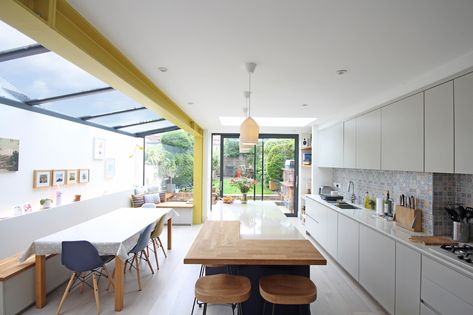 Side Return Extension, Side Return, Separating Rooms, London Kitchen, Bright Kitchens, Contemporary Dining Room, Kitchen Extension, Traditional Living, Bespoke Kitchens