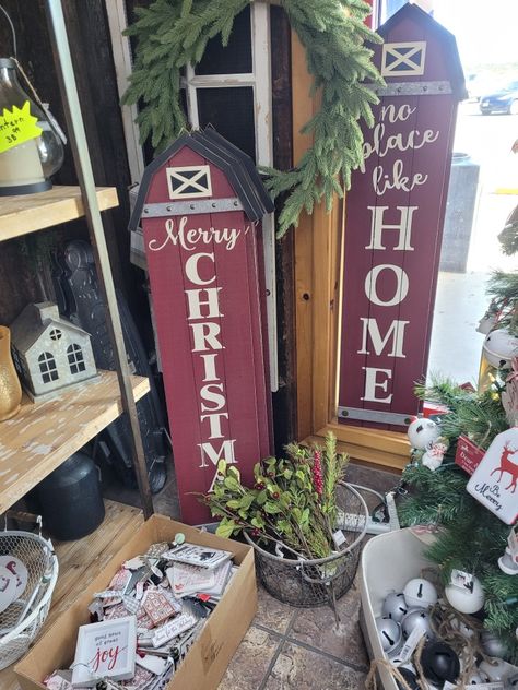 Wood Board Christmas Signs, Christmas Farmhouse Signs, Christmas Leaners, Christmas Door Leaner, Wooden Christmas Crafts To Sell, Winter Porch Signs, Porch Leaners, Christmas Wooden Signs, Wooden Christmas Crafts