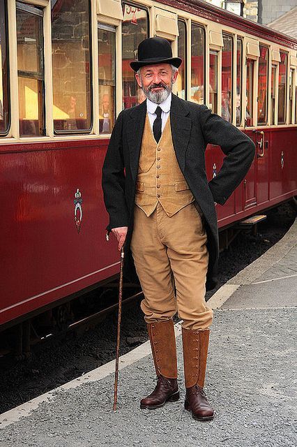 Victorian Hunter, Gentleman Style Haircut, Men With Class Gentleman Style, Mens Fashion Classy Gentleman Style, Southern Gentleman Style, Gentleman Style Suit, Gentleman Style Vintage, Ffestiniog Railway, Gentleman Style Outfits