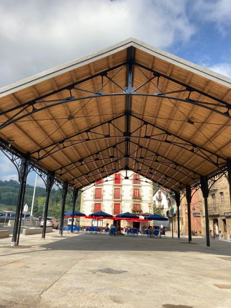 Steel Roof Structure, Metal Trusses, Gallery Wall Lighting, Market Structure, Church Building Design, Roof Truss Design, Brewery Design, Steel Structure Buildings, Timber Architecture