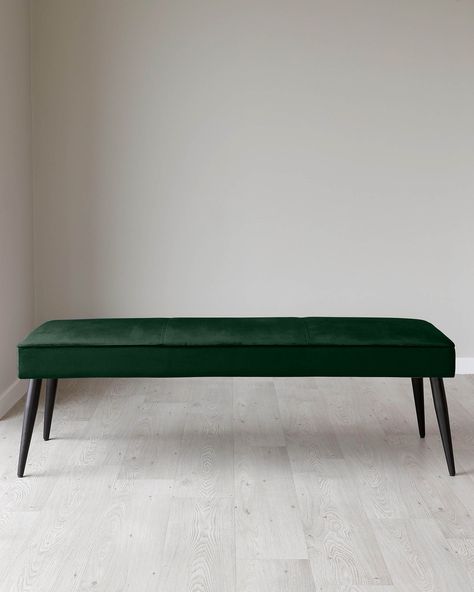 Black Dining Bench, Modern Dining Bench, Bench Dining, Dark Green Velvet, Dining Room Interiors, Traditional Chairs, Dining Benches, Living Room Green, Chevron Design