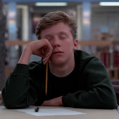 Brian Breakfast Club, John Bender, 90s Films, Anthony Michael Hall, Brian Johnson, Marty Mcfly, 90s Movies, 80s Movies, Trendy Aesthetic