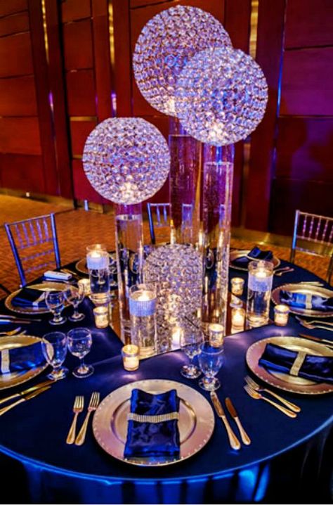 blue-crystal-glow-05 Crystal Anniversary Party Ideas, 49ers Room, Gala Decorations, Diamond Centerpiece, Blue Centerpieces, Table Centerpieces Diy, Diamond Party, Crystal Centerpieces, Easy Wedding Planning