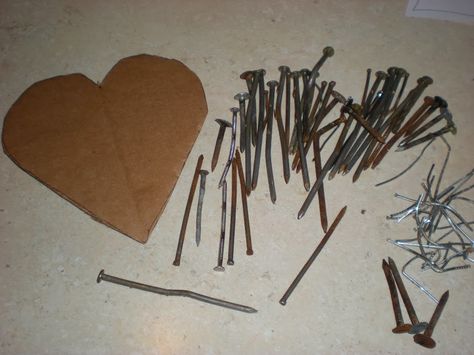 Rusty Nails Projects, Rusty Nails, Nail Aesthetic, Barb Wire, Rusty Nail, Heart Diy, Vintage Nails, Nails And Screws, Chippy Paint